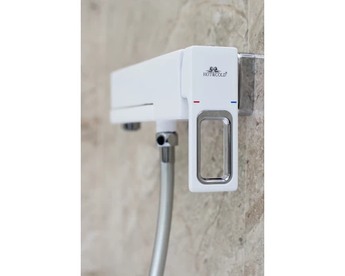 11.106 Смеситель для ванны