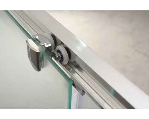 Душевая дверь в нишу BelBagno Uno UNO-BF-1-125-P-Cr 125х185 см