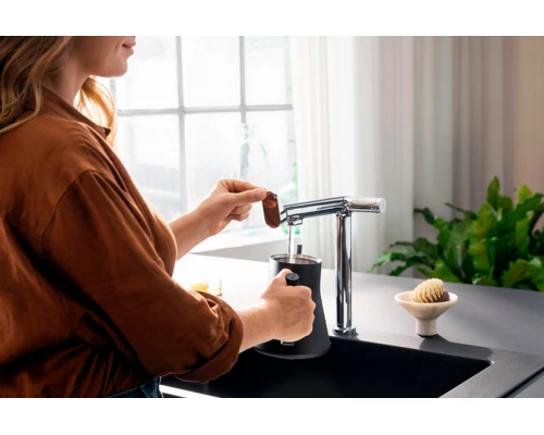 Смеситель Hansgrohe Aqittura M91 для кухонной мойки с подключением к фильтру, сталь, 76804800