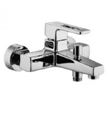 Смеситель EXCELLENT Square для ванны с изливом