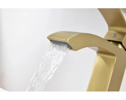 44112-S Смеситель од. для раковины-чаши (Мат. Золото) GANZER (10/1шт)