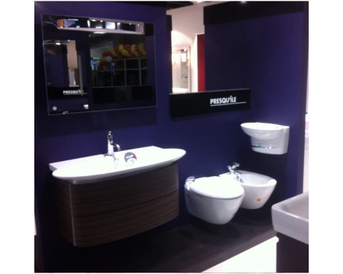 Зеркало с подсветкой 85*65 см Jacob Delafon Presquile EB1109-NF