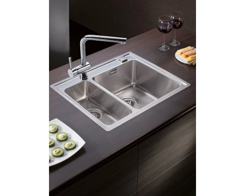 Кухонная мойка Pyramis Pella 1 1/2B полированная сталь 108910401