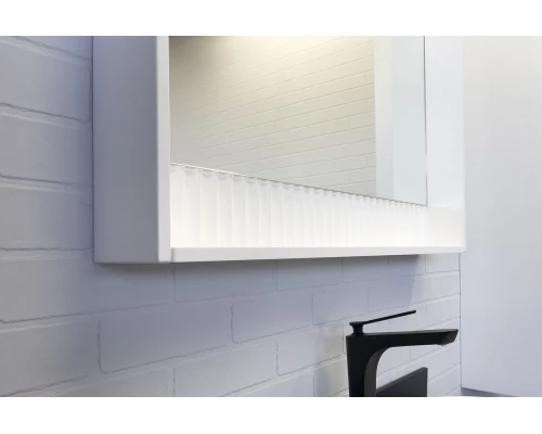 Зеркало-короб Comforty Марсель-90 белое матовое с подсветкой