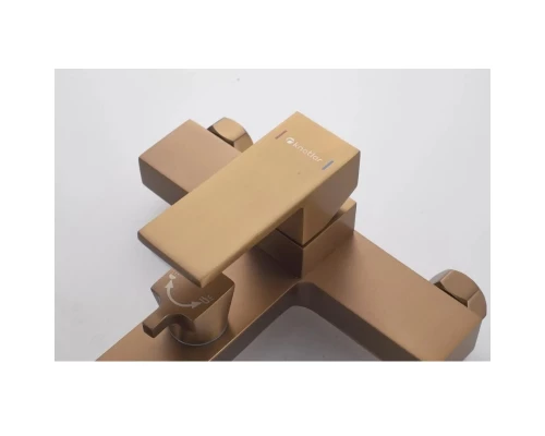 Смеситель для ванны Knotlor KN-22/RB, бронза