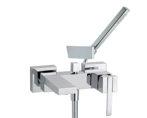 Смеситель для ванны наружнего монтажа однорычажный с душевым коплектом KUATRO NK 4925MK