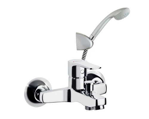 Смеситель для ванны наружнего монтажа однорычажный с душевым комплектом TITANIUM 1805VP