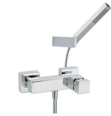 Смеситель для душа наружнего монтажа с душевым комплектом KUATRO 4728MK