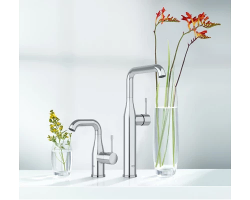 Смеситель Grohe Essence New 32901001 для раковины, хром