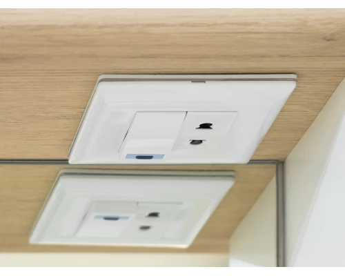 Зеркальный шкаф Misty Респект - 120 правый