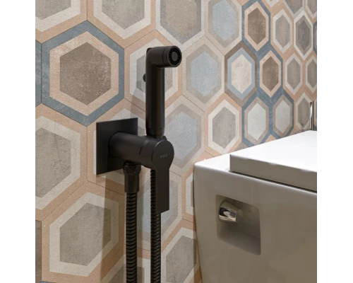 Смеситель скрытого монтажа ESKO с гигиеническим душем (SMH06 Black)